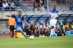 米兰体育网页版登录入口-阿尔维斯球风硬朗，圣埃蒂安队实力感人的简单介绍