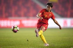 米兰体育活动-包含足球明星赛场斗艳，实力角逐热火激烈的词条