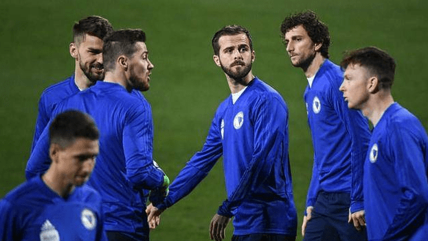 包含波斯尼亚队遭逆转失败,欧洲杯梦碎的词条 包含波斯尼亚队遭逆转失败,欧洲杯梦碎的词条