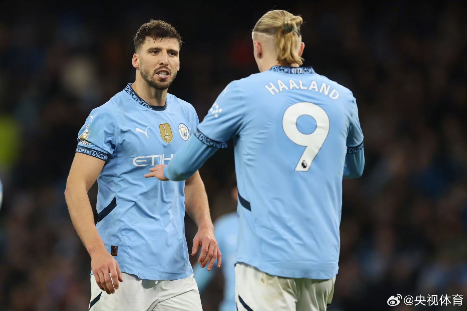 伦敦德比曼联告捷，终结连败局面